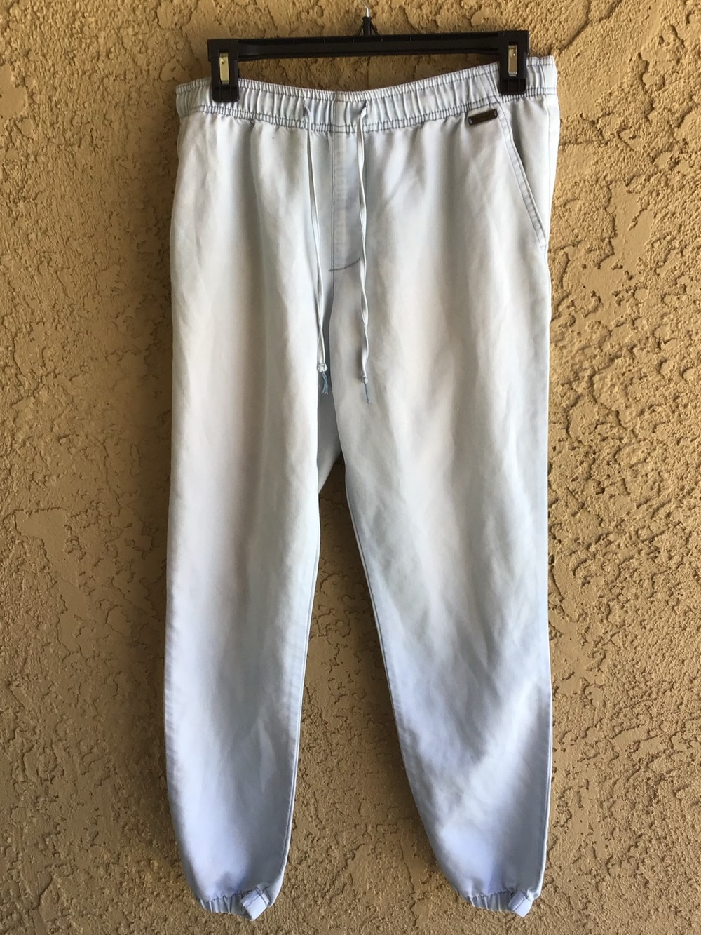Mambo Jogger Pants Women’s Size 8 Light Blue Elastic Waist Casual  Denim